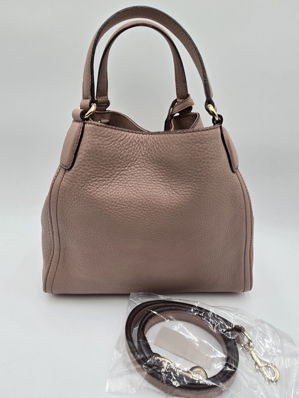 Gucci Pebbled Calfskin Small Soho Shoulder Bag Light Pink - COA Included - Picture 4 of 16
